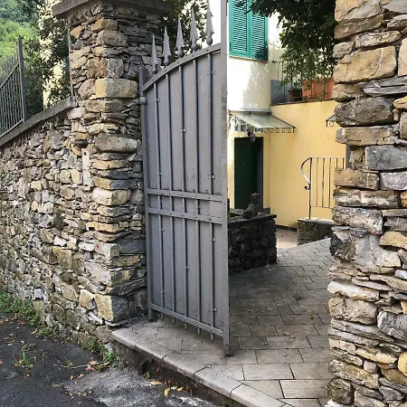 Indipendente In Privata Con Piscina E Giardino Apartamento Génova
